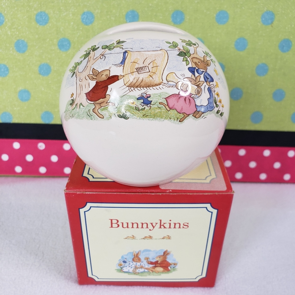 Vintage Royal Doulton Bunnykins Ball Round Coin Bank 1994 Complete With Plug Box